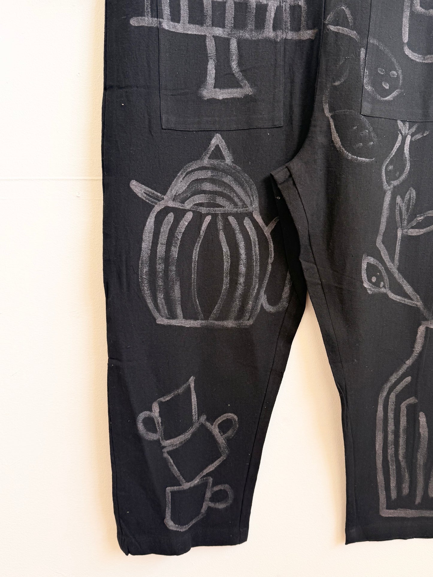 #112 Hand-painted Jumpsuit M/L - Le dîner