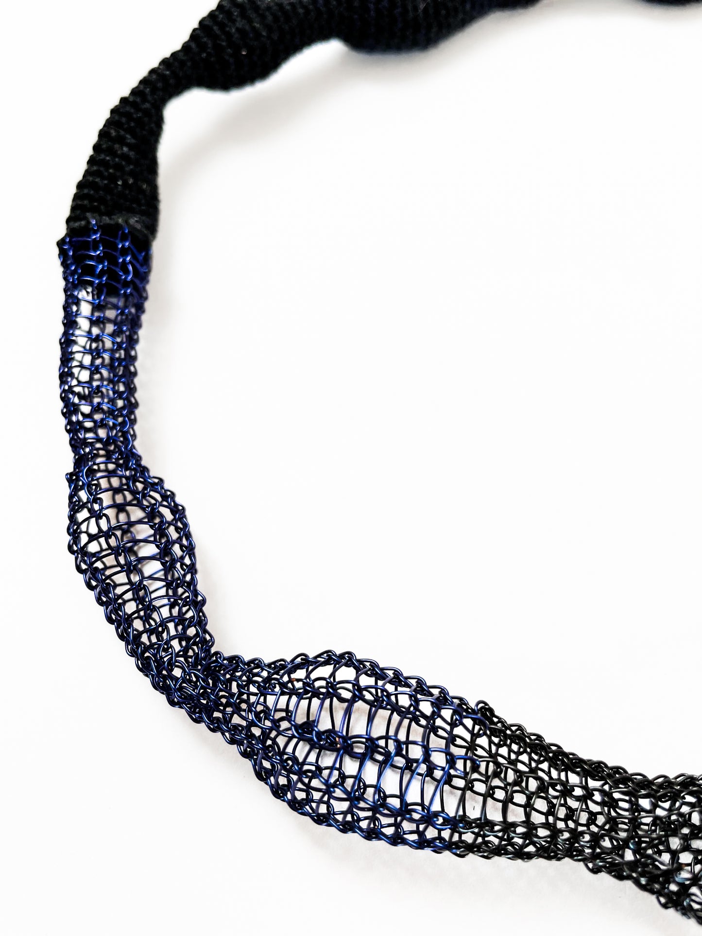Blue Accent Wave Necklace - Cotton & Metal