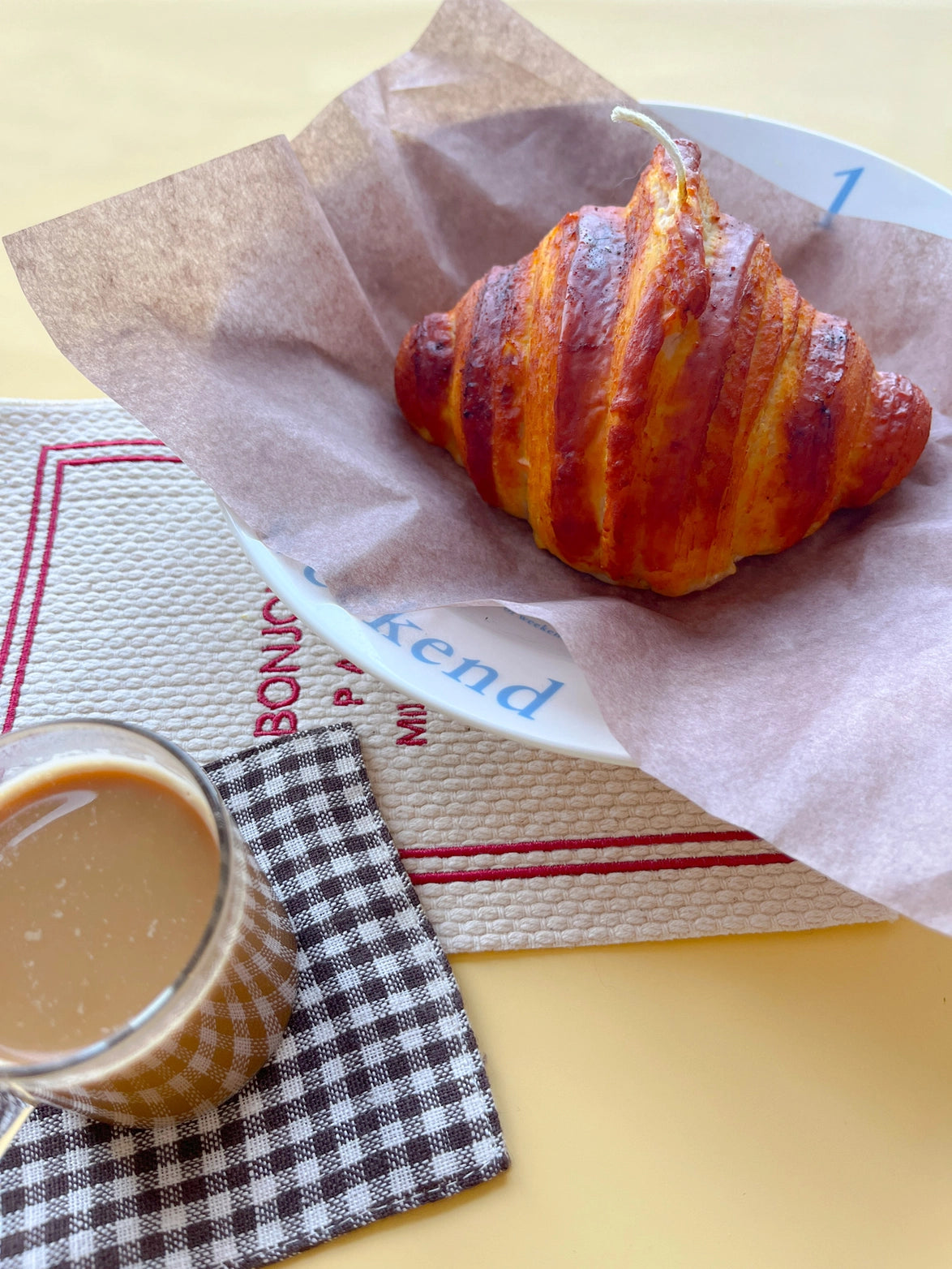 Croissant Candle