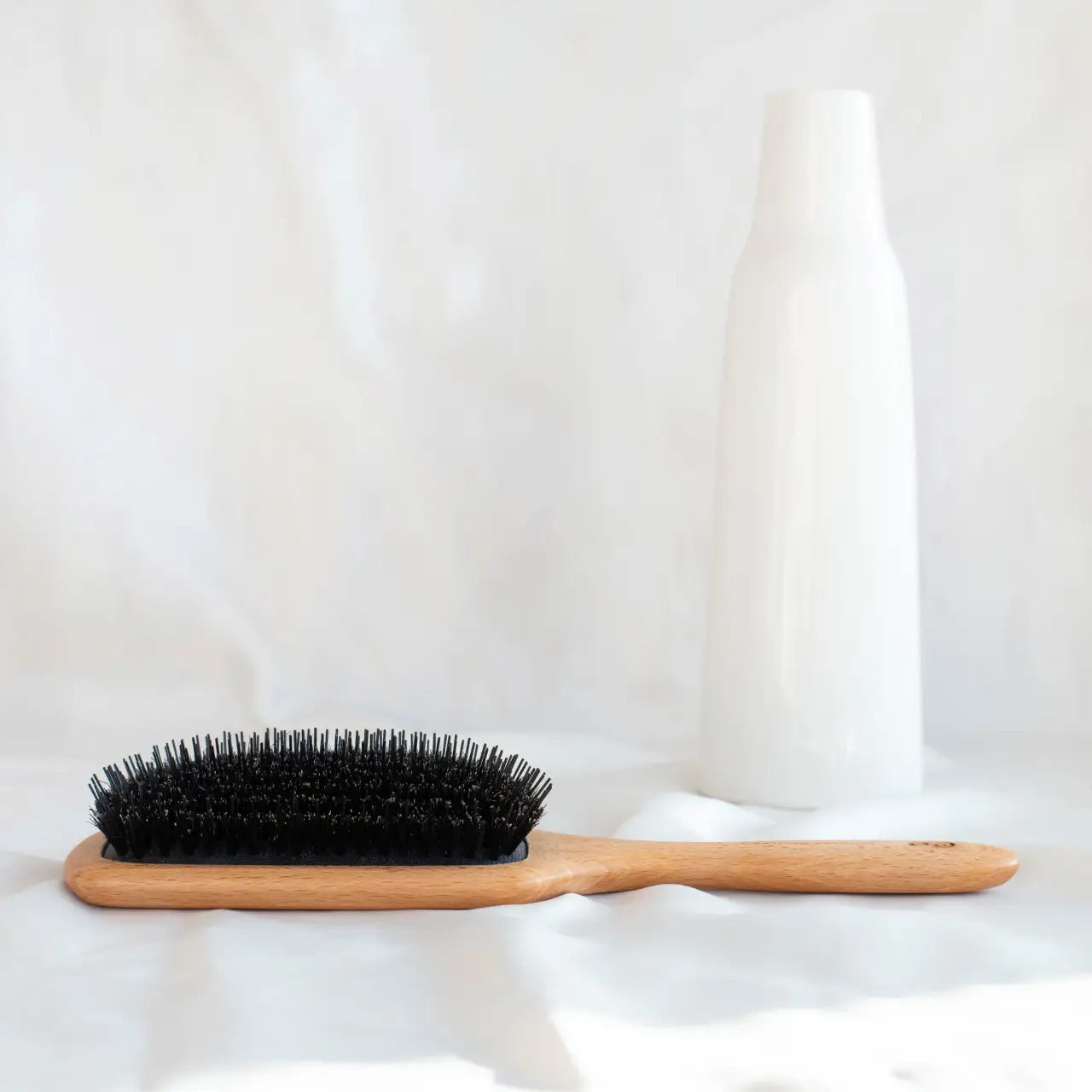 French Pneumatic Paddle Brush - Boar Hair and Nylon Dots