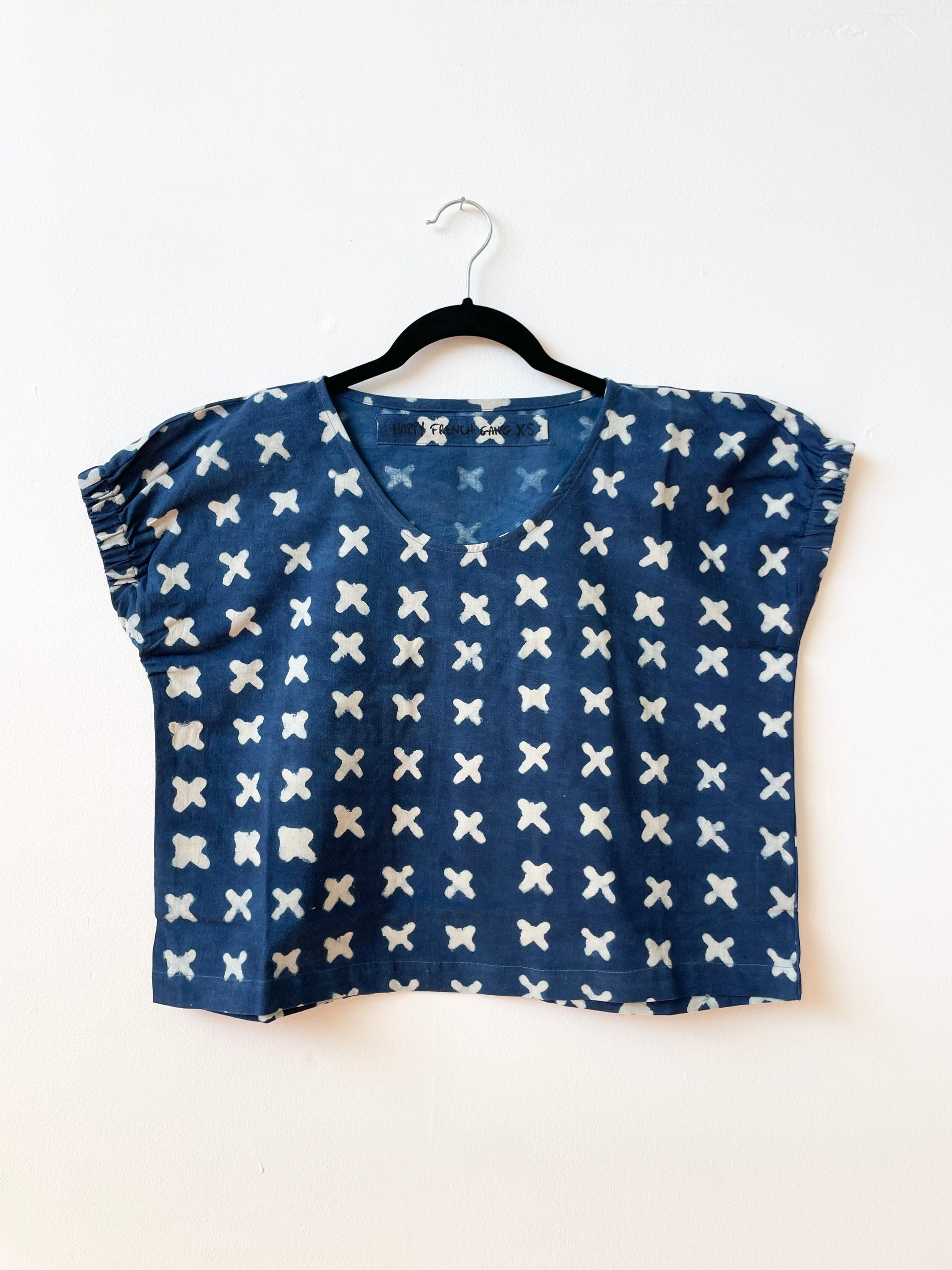 Zelia Cross Indigo Top (XS-XL) – happyfrenchgang