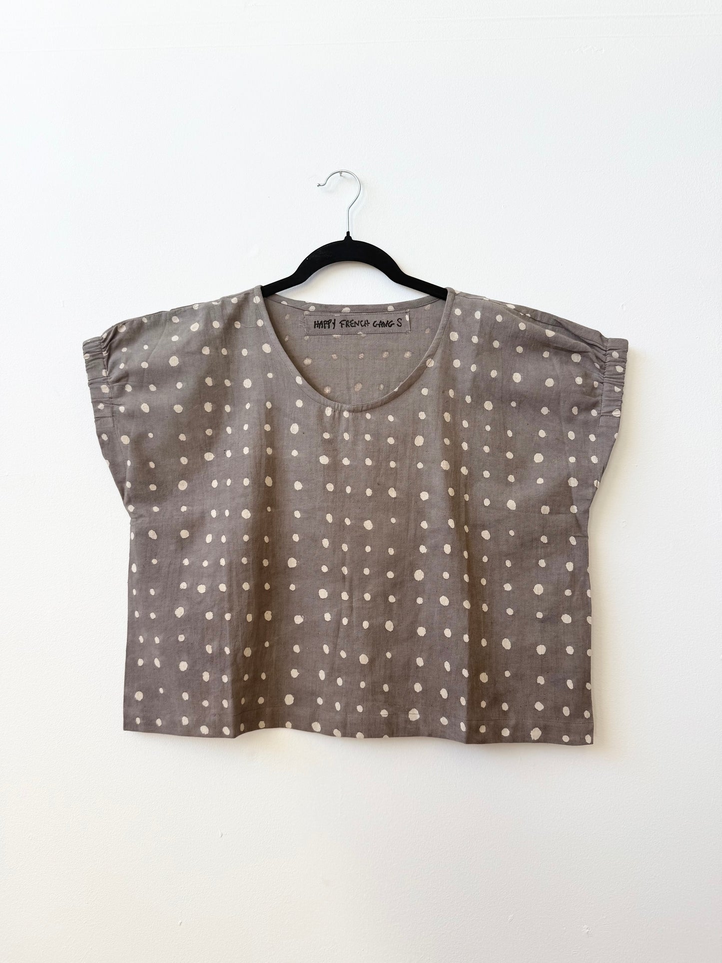 Zelia Grey Dots - Natural Variation