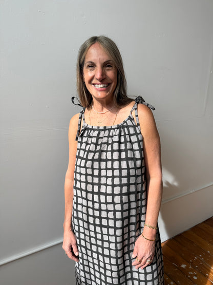 Aurore Dress Black Grid And Grey