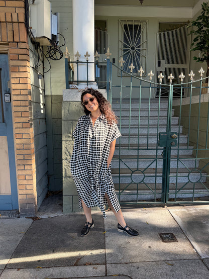 Elise Black Dots