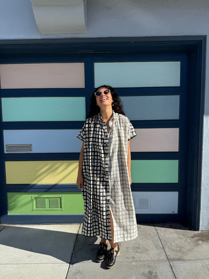 Elise Black and Grey Grid