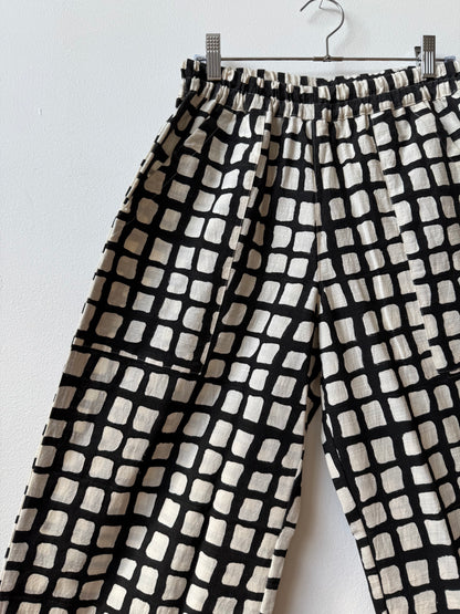 Omar Black Grid Pants