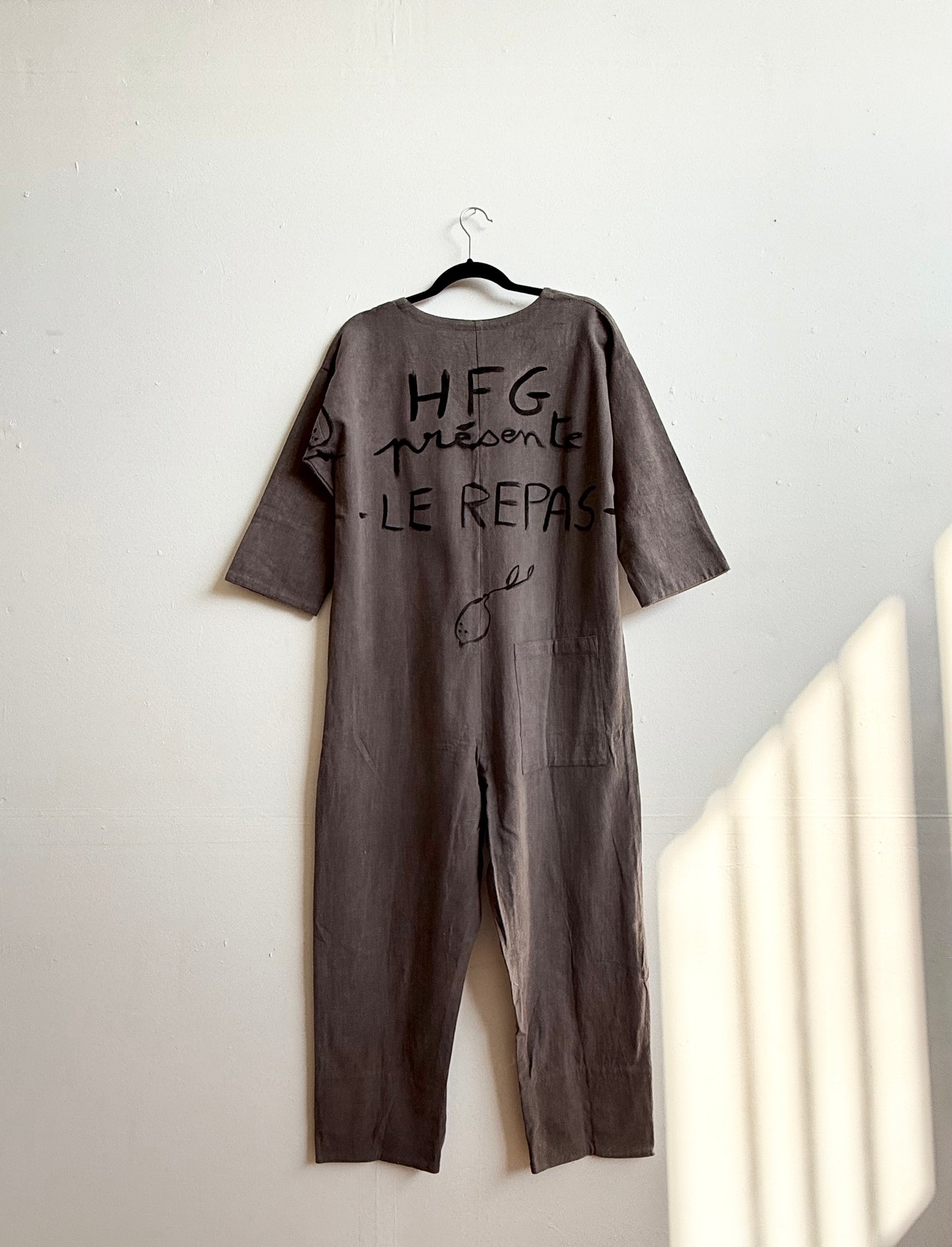 #103 Hand-painted Jumpsuit S/M - Le repas