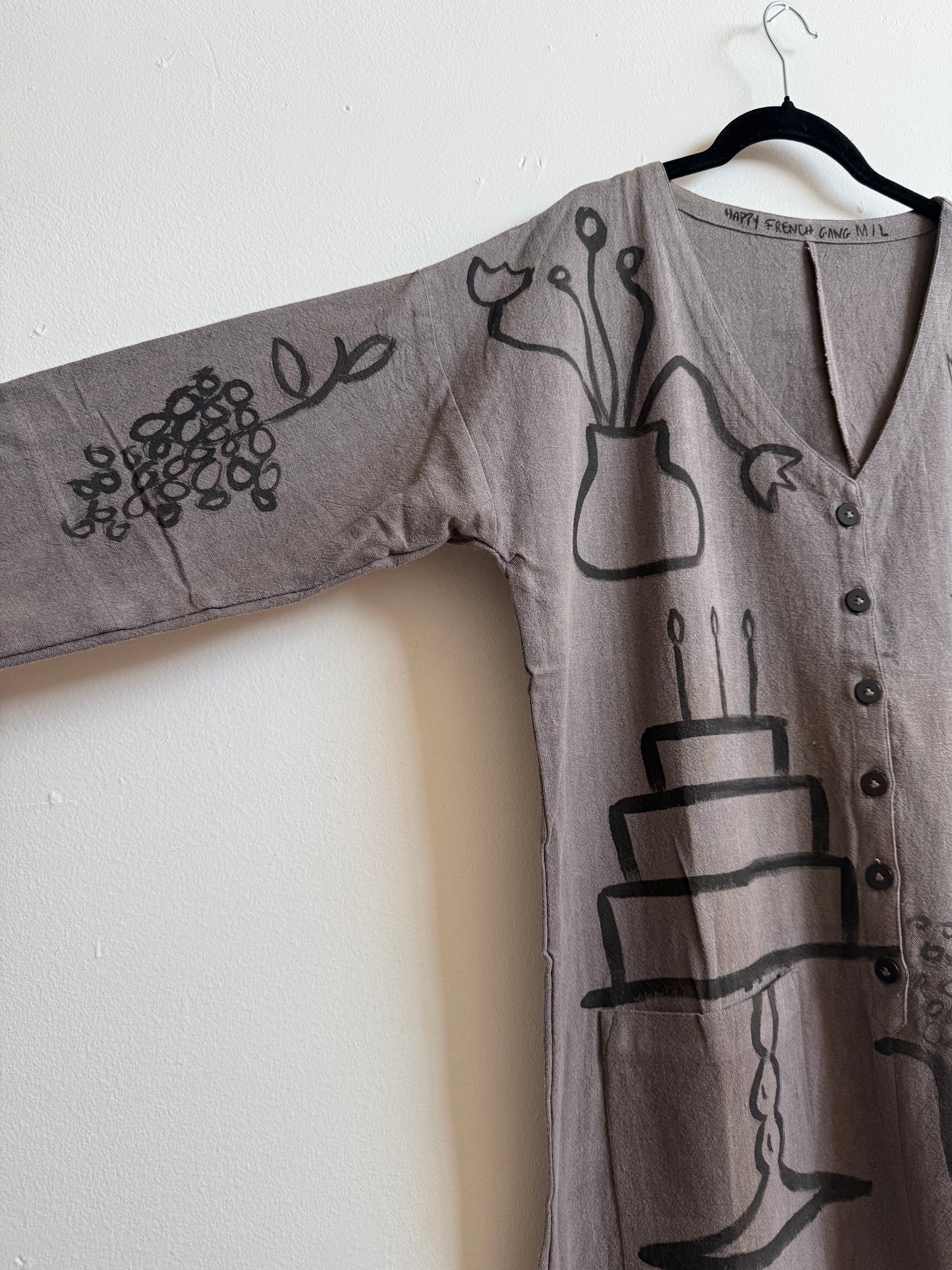 #104 Hand-painted Jumpsuit M/L - Le gâteau d'anniversaire