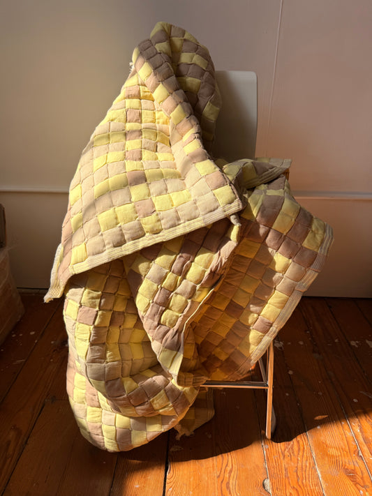 Azalea Sujani Quilt 75x55in