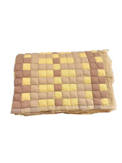 Azalea Sujani Quilt 75x55in