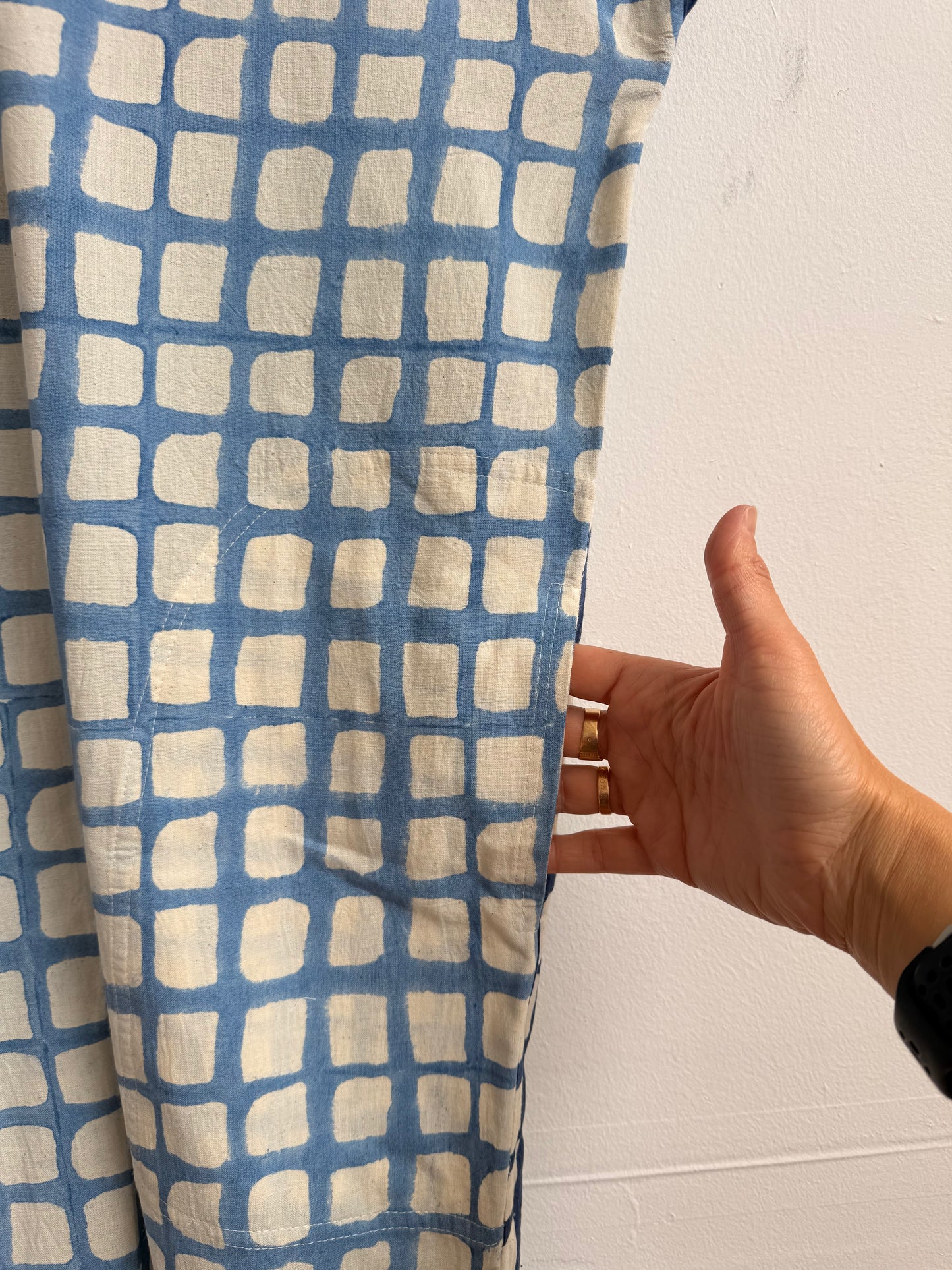 Elise Grid Dark & Light Blue