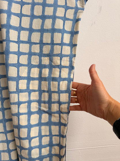 Elise Grid Dark & Light Blue