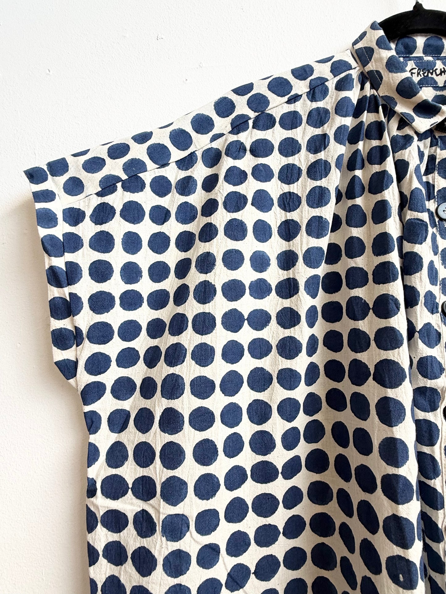 Elise Blue Dots