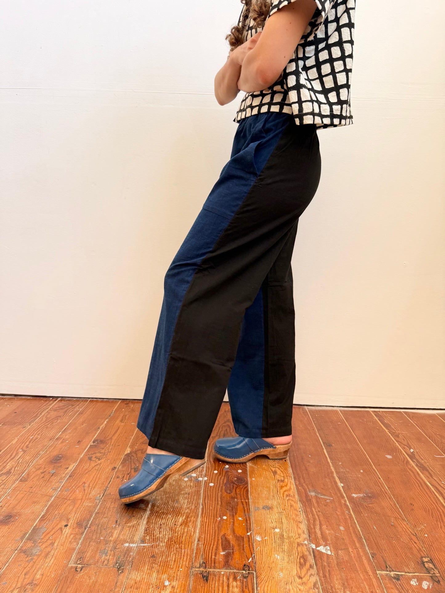 Parton Indigo & black Pants