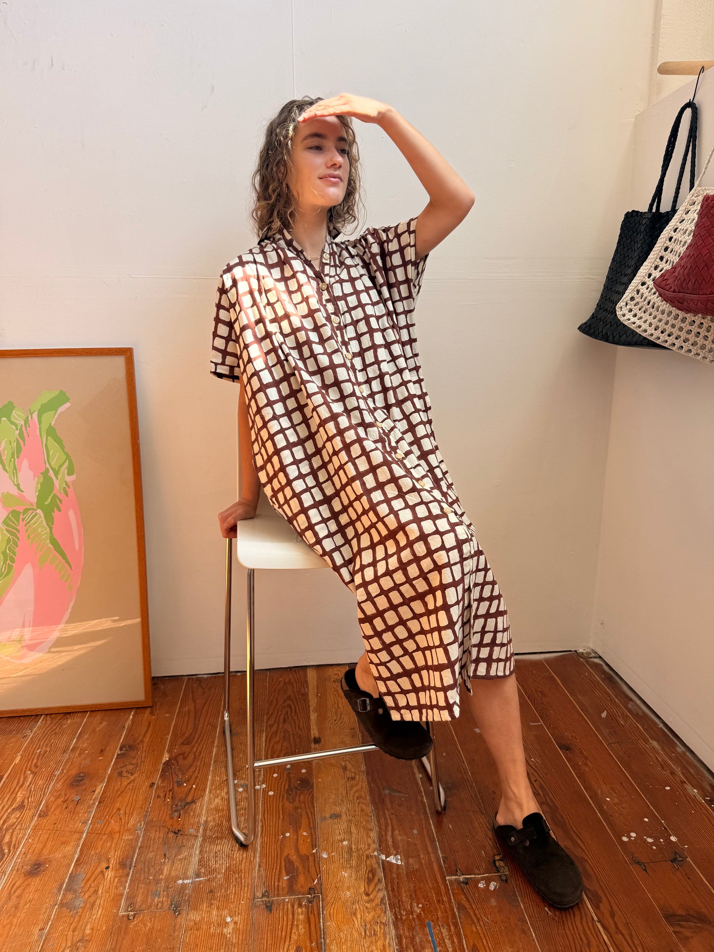 Elise Grid Brown