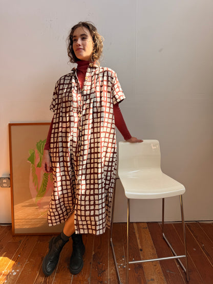 Elise Grid Brown