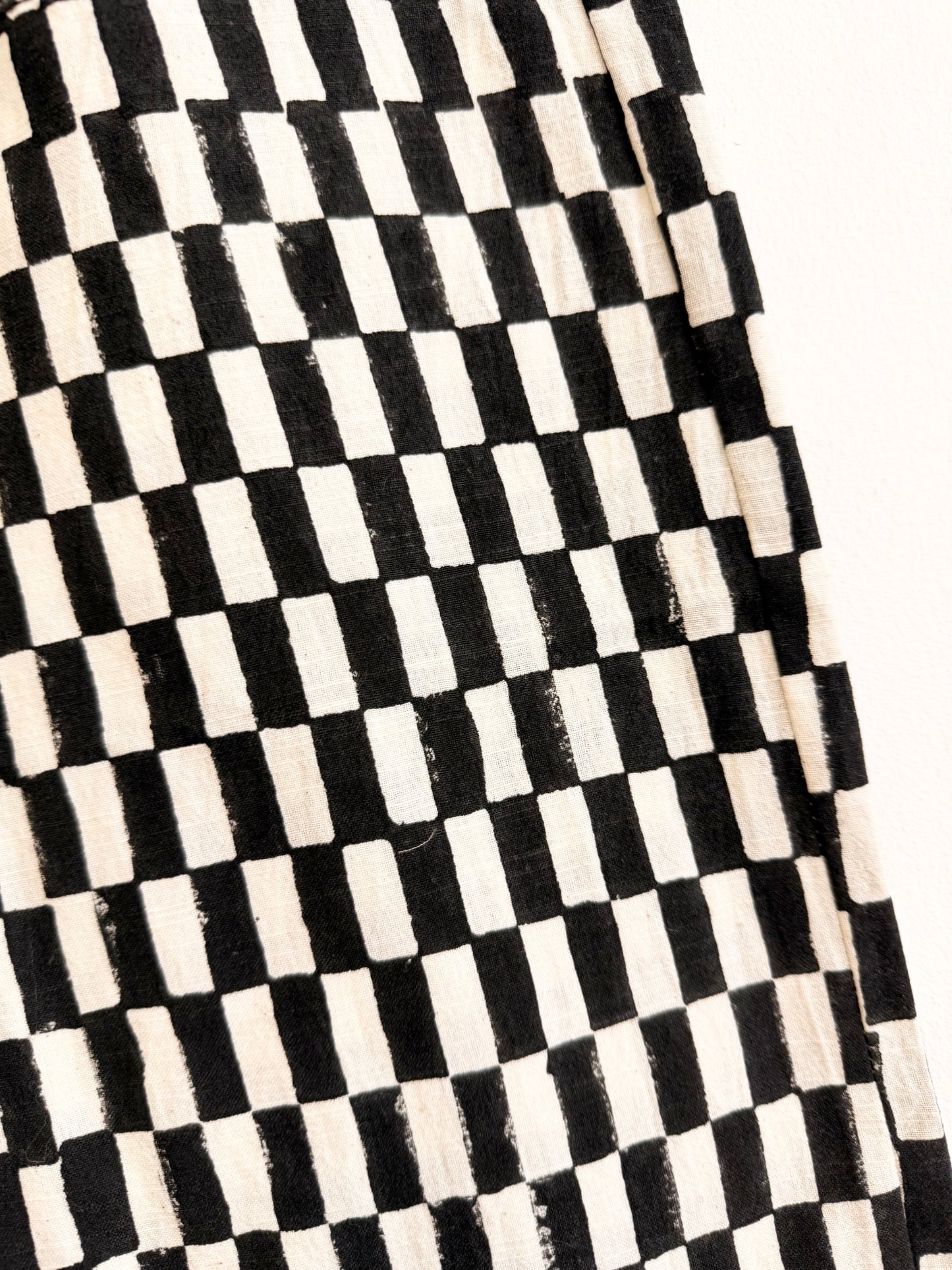 Omar Petit Rectangle Black