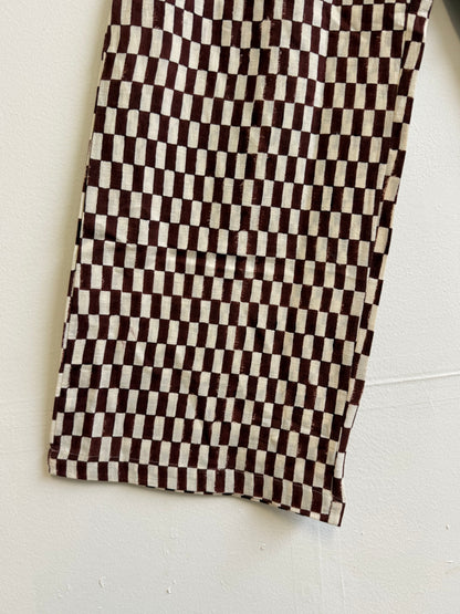 Omar Petit Rectangle Brown
