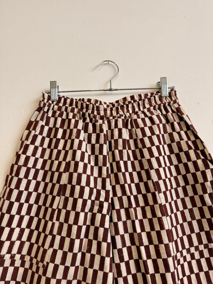 Omar Petit Rectangle Brown