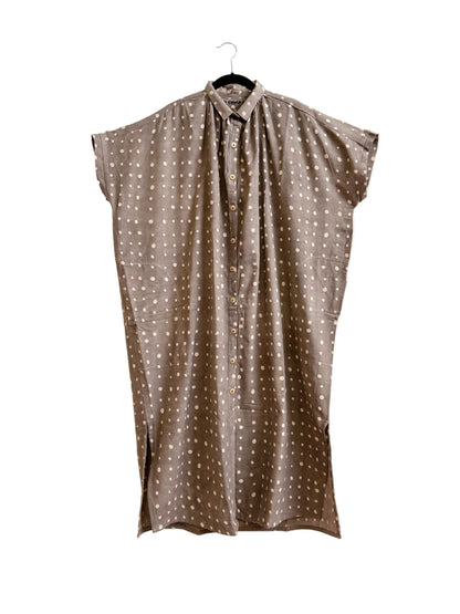 Elise Grey Dots