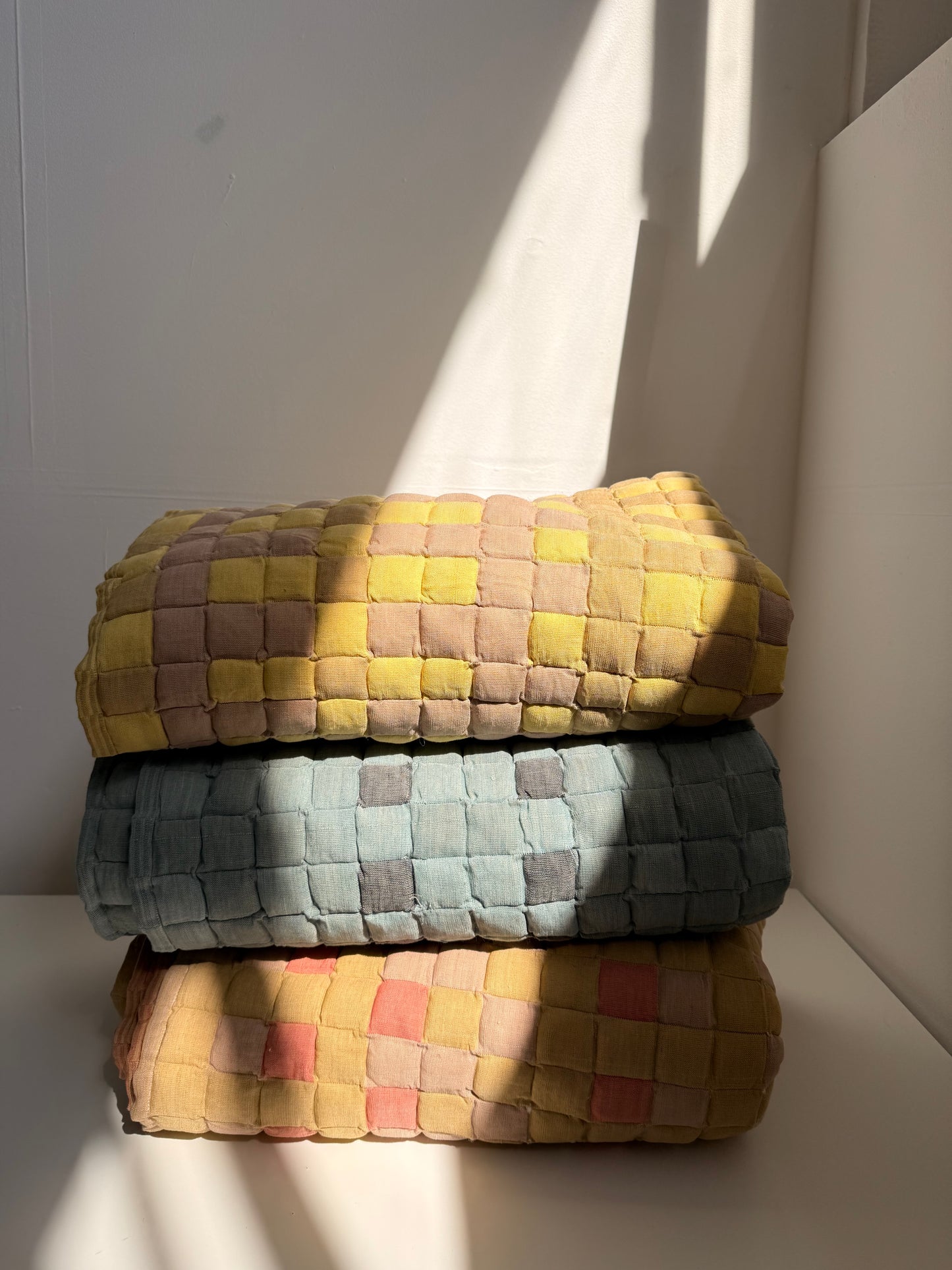 Azalea Sujani Quilt Natural dyes 75x55in