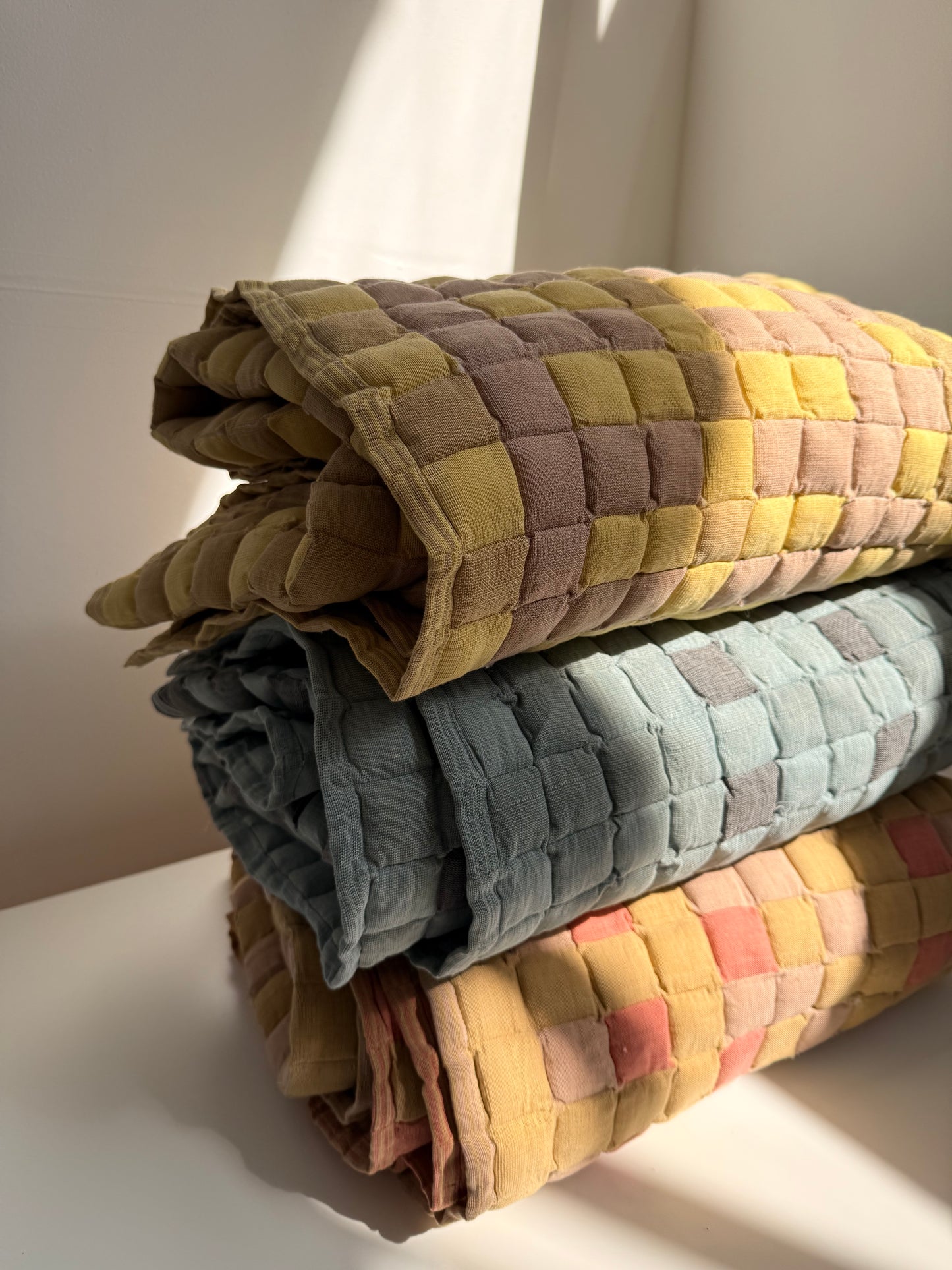 Azalea Sujani Quilt Natural dyes 75x55in