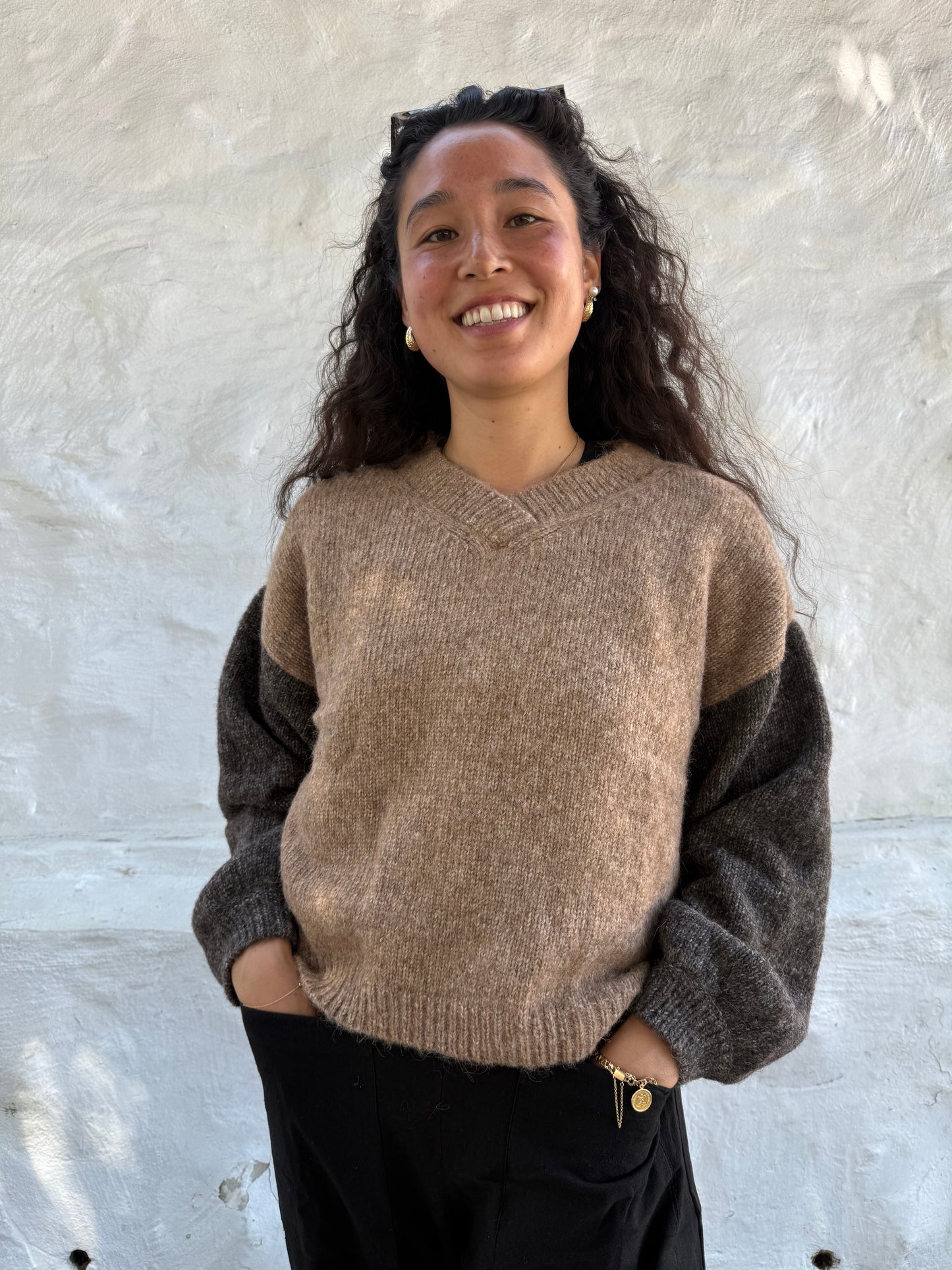 Hand-loomed Camel & Charcoal Félix Sweater, Undyed Alpaca
