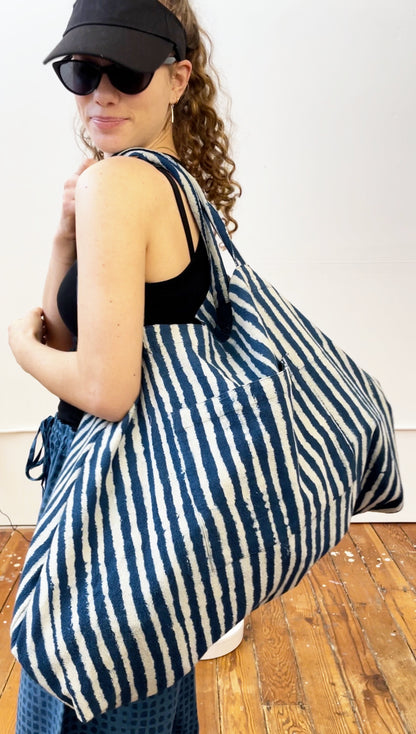 Weekend Tote Bag - Indigo Stripes (Extra Light)
