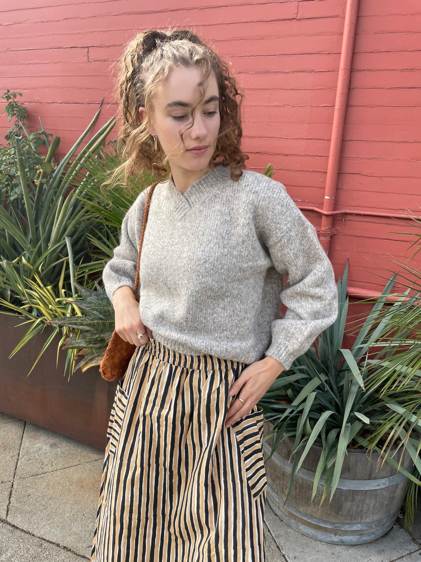 Hand-loomed Silver Félix Sweater, Undyed Alpaca