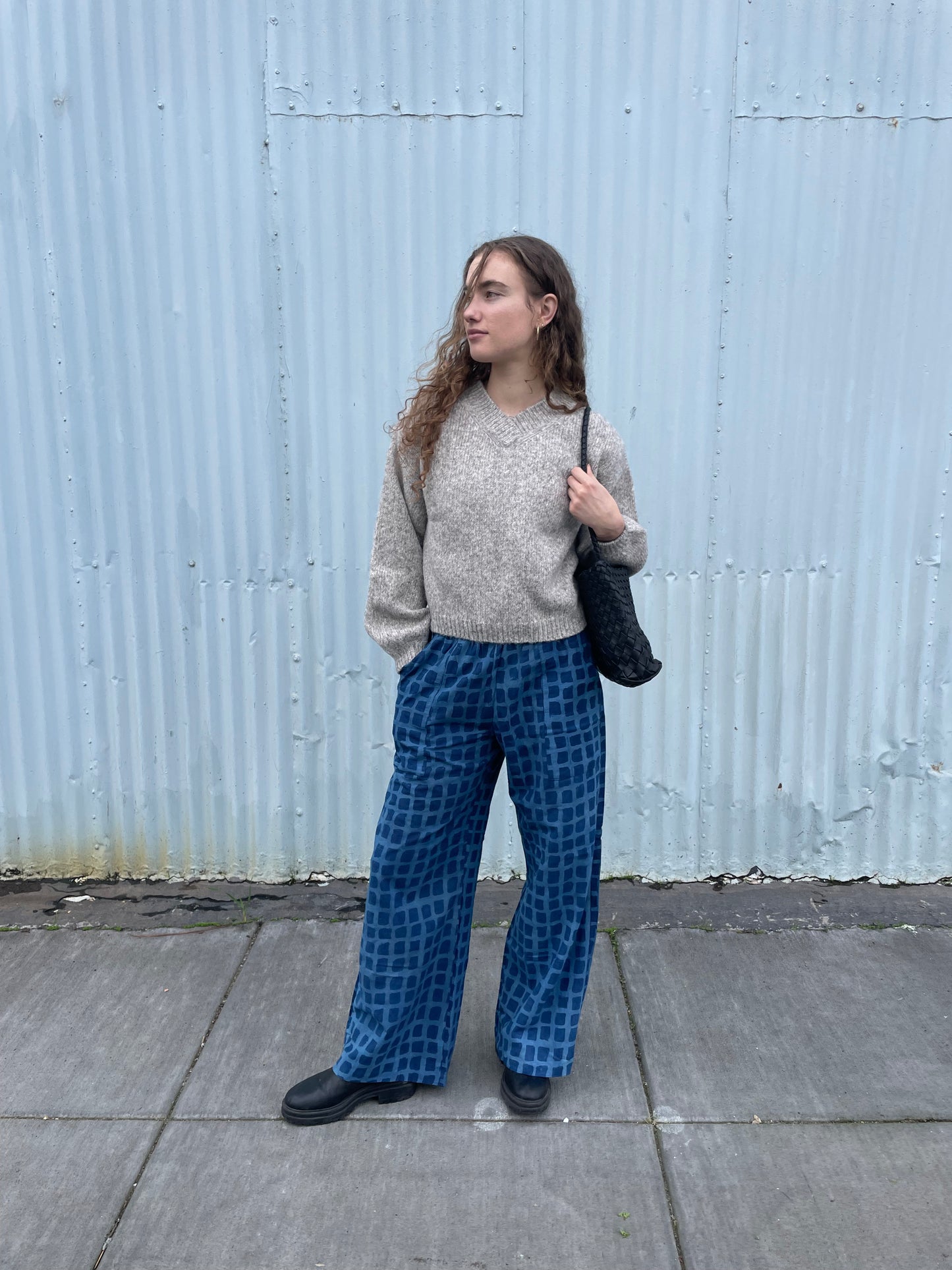 Hand-loomed Silver Félix Sweater, Undyed Alpaca