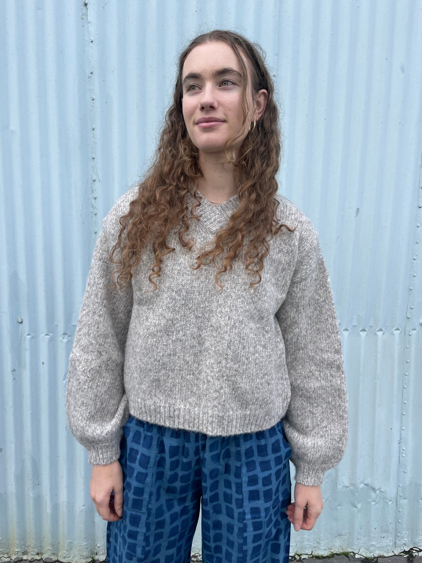 Hand-loomed Silver Félix Sweater, Undyed Alpaca