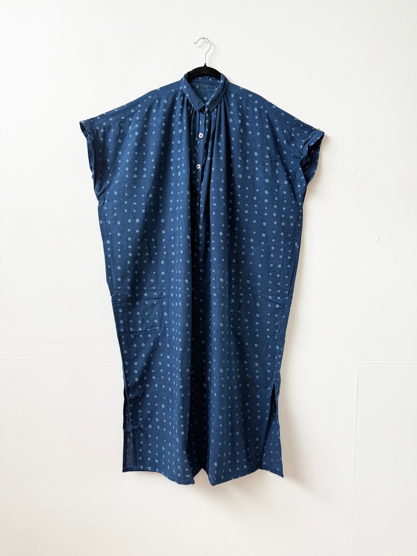 Elise Two Indigo Dots