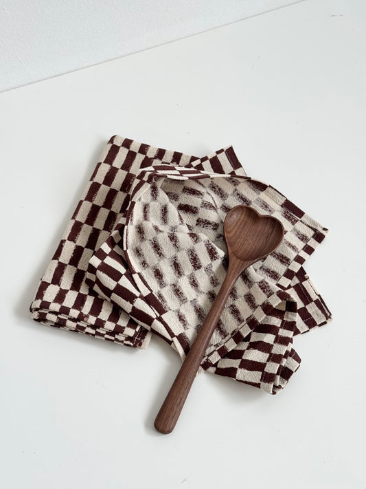 GIft Bundle: Napkins and Heart Spoon