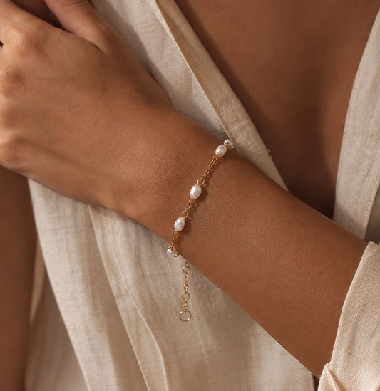 Cove Pearl Bracelet