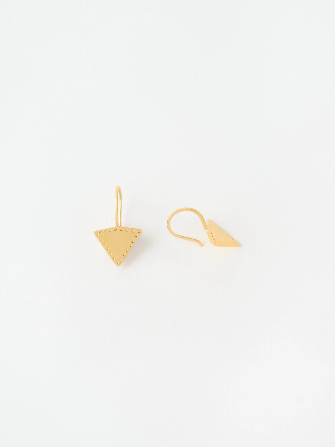 Jarkara Earrings