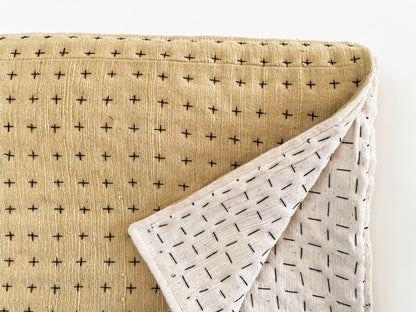 Throw Mustard & Natural 75x55in
